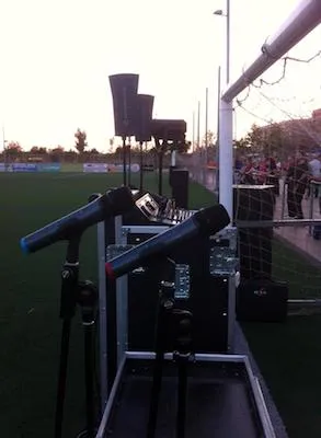 Megafonia Evento Deportivo Futbol Con Equipo Musica Profesional